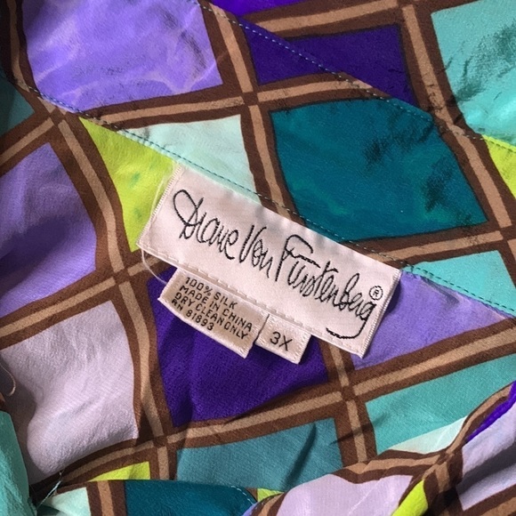 Diane von furstenberg stain glass silk plus 3X button front long sleeve shirt - Picture 5 of 8